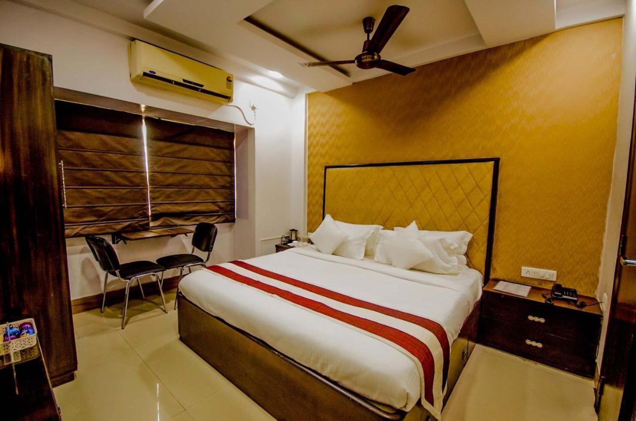 Hotel Q-Inn Calcutta Exteriör bild