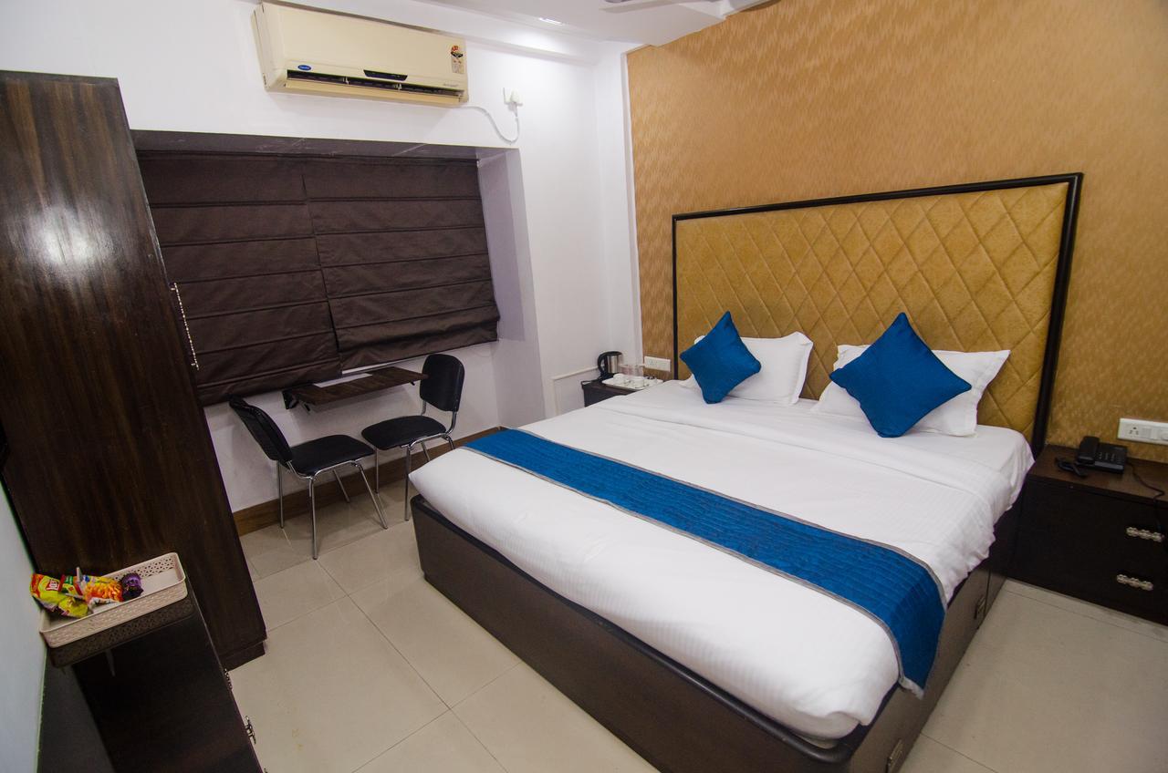 Hotel Q-Inn Calcutta Exteriör bild